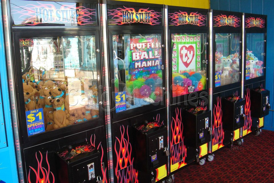 Hot Stuff Crane Machine Stuffed Animal Claw Machine