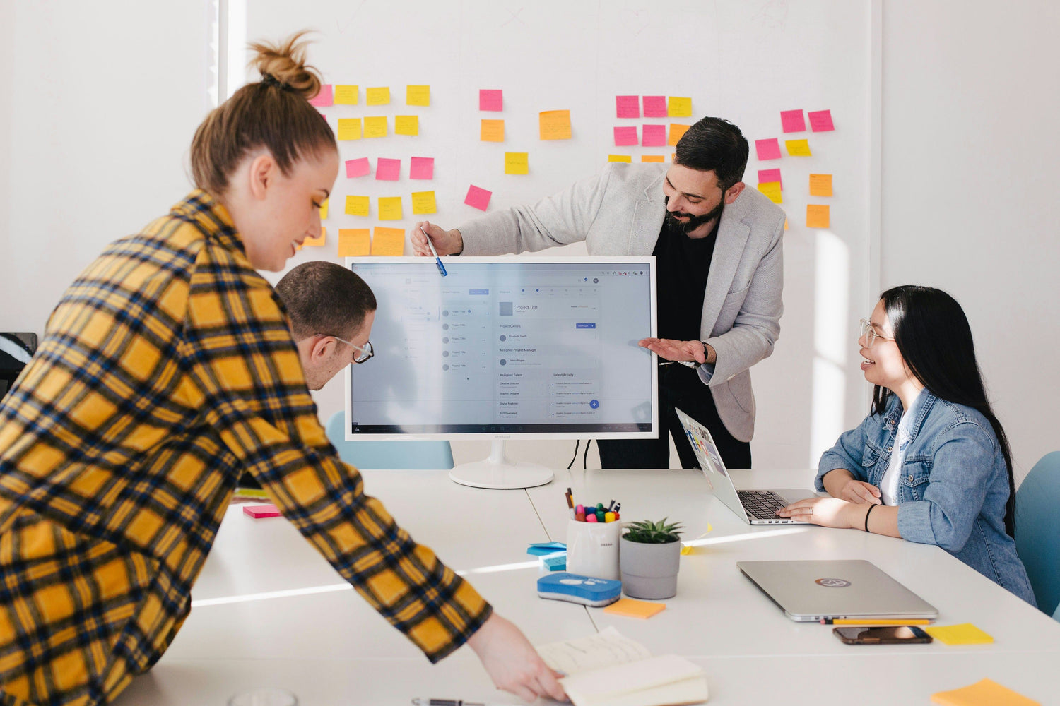 Combatting Pitching Nerves: Best Practices for Improving Your Pitch and Gaining Confidence Over Time