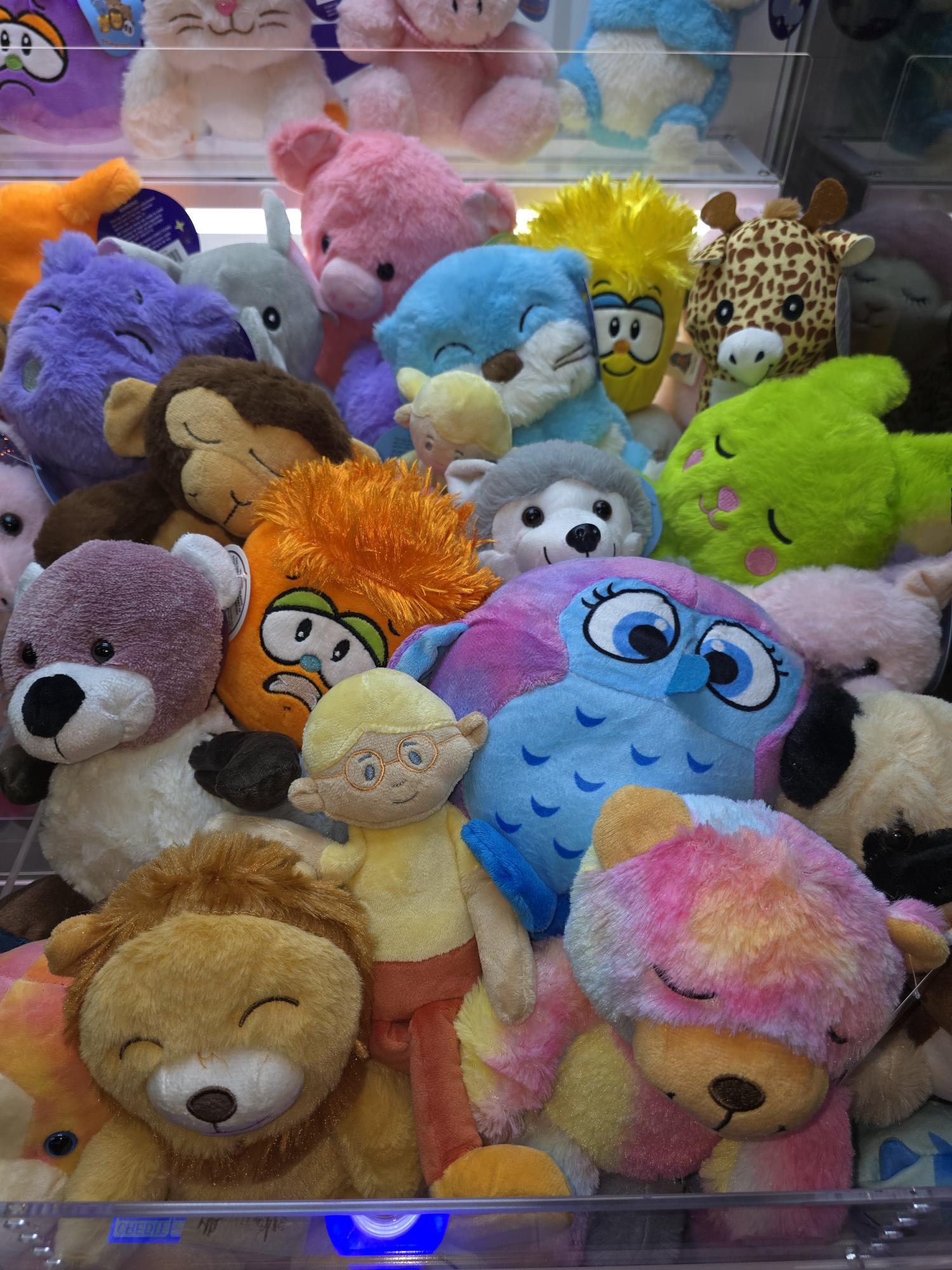 Small Generic Plush Mix (100 ct) 6in-9in