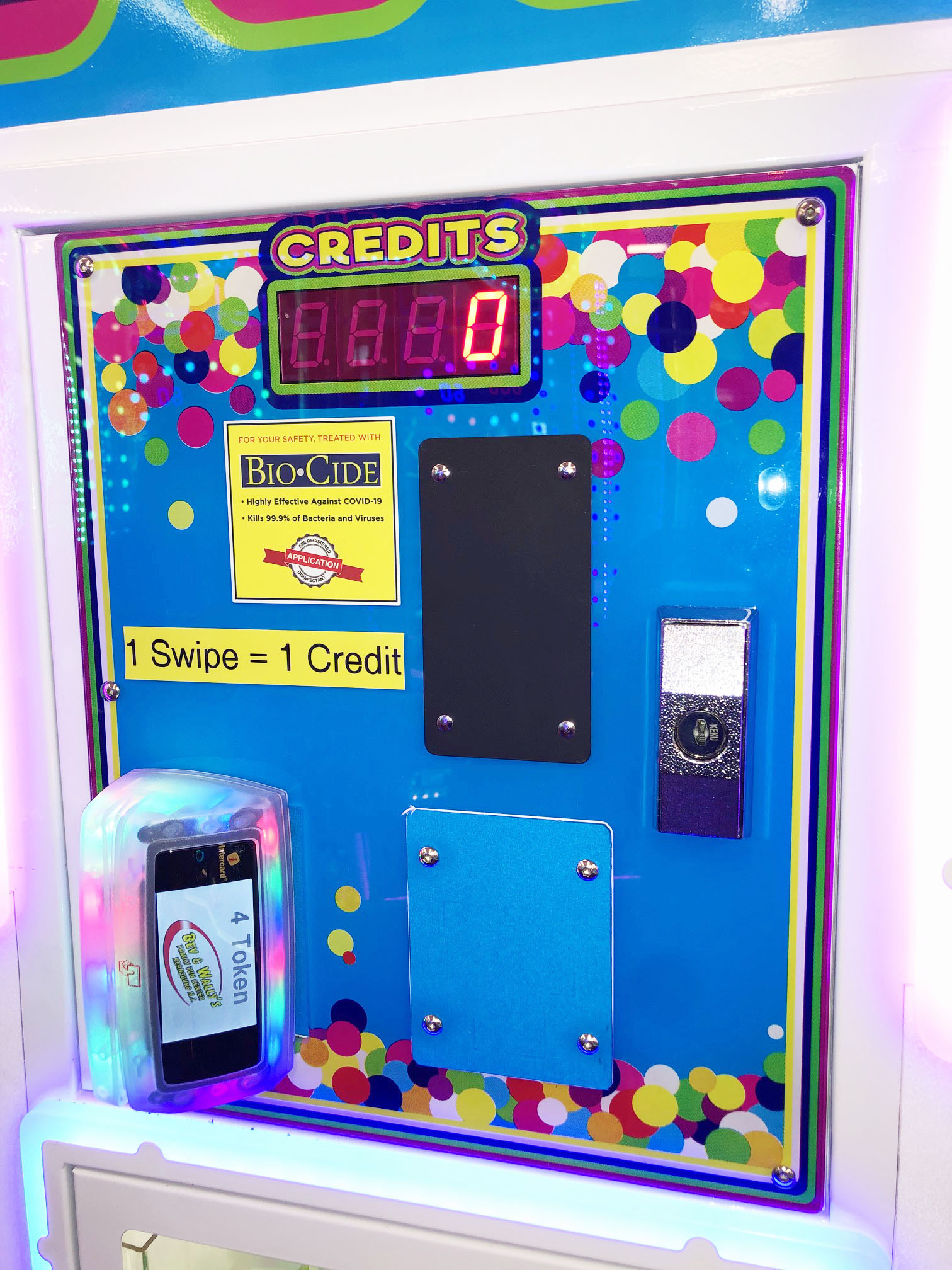 Electronic Toy Capsule Vending Machine Electric Bulk Vending Machines